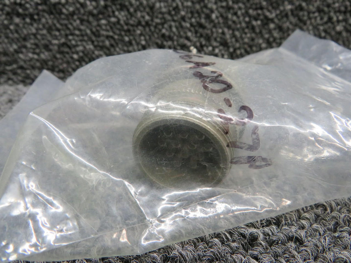 Bendix Aviation MS3106A20-27P Bendix Canon Plug (New Old Stock)
