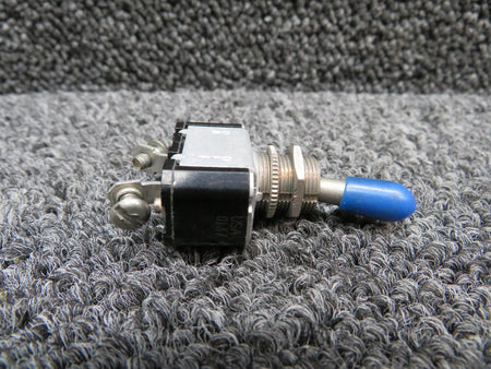 Cutler-Hammer MS35058-22 (Alt: 8801K22) Cutler-Hammer Toggle Switch Assembly