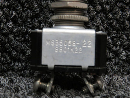 Cutler-Hammer MS35058-22 (Alt: 8801K22) Cutler-Hammer Toggle Switch Assembly