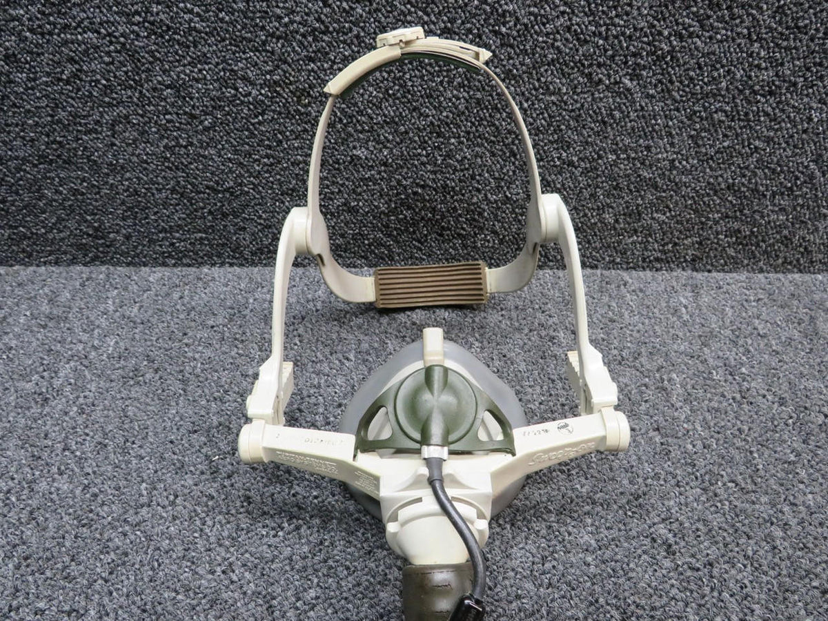 Puritan 114423-62 Puritan-Bennett Sweep-On Crew Oxygen Mask Assembly