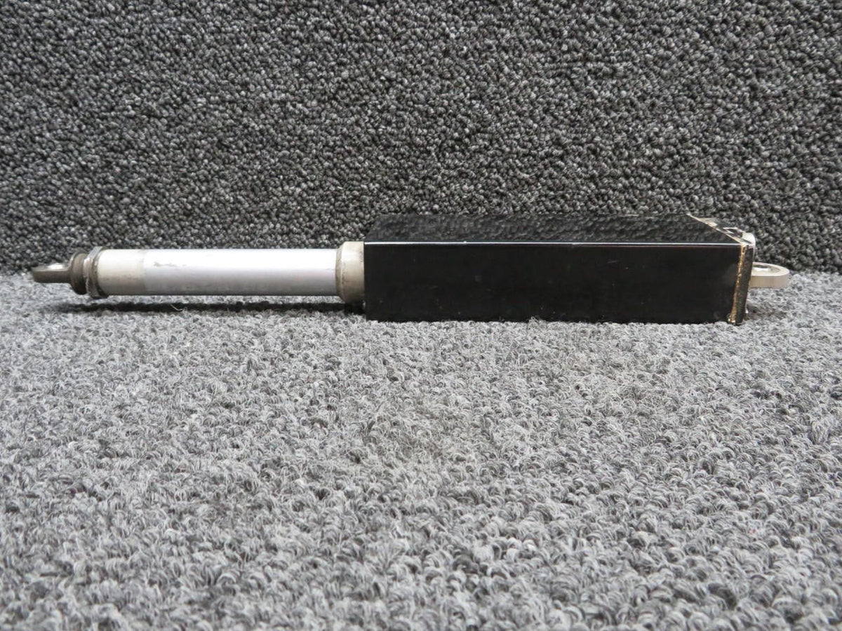 Lucas Aerospace AE4123 MK1 Lucas Aerospace Linear Actuator (Volts: 28) (Core)