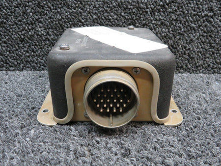 Honeywell DG114A1 Honeywell Altitude Reference Coupler (Dented)