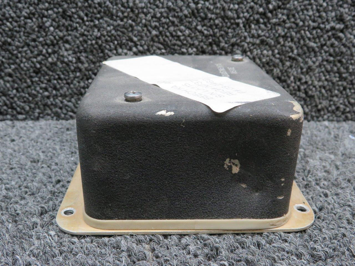 Honeywell DG114A1 Honeywell Altitude Reference Coupler (Dented)