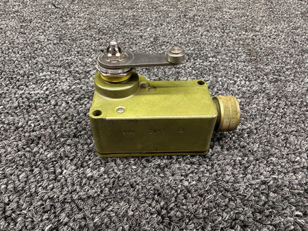 Mooney Aircraft Parts & Accessories 2VA1 Mooney Micro Switch Assembly