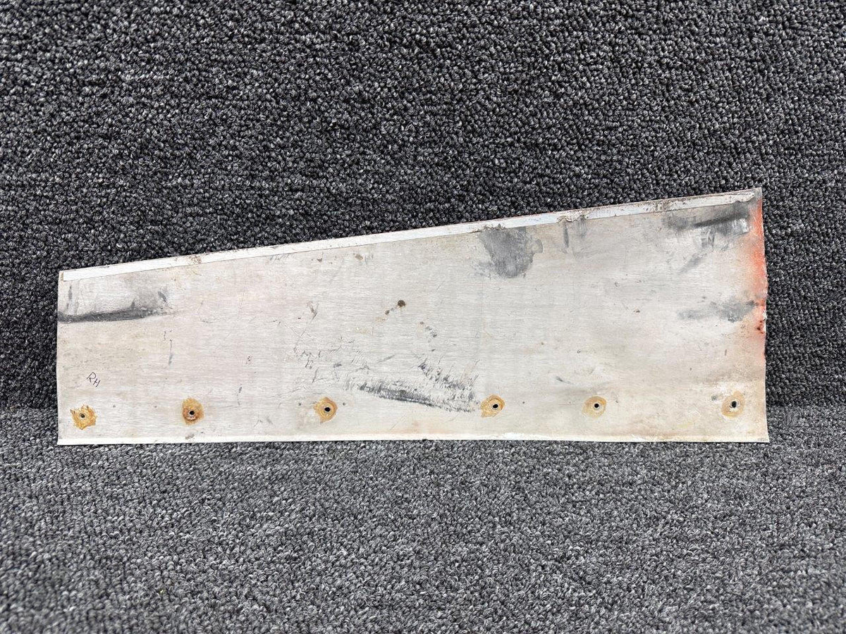 Mooney Aircraft Parts & Accessories 470002-013 Mooney Empennage Fairing RH (Dented)
