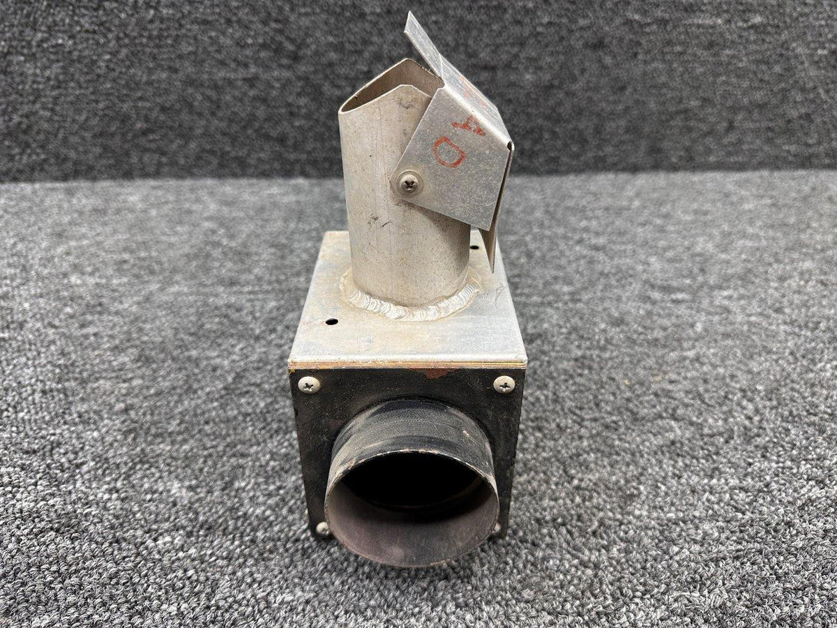 Mooney Aircraft Parts & Accessories 640032-509 Mooney Pilot’s Outlet Assembly with Valve