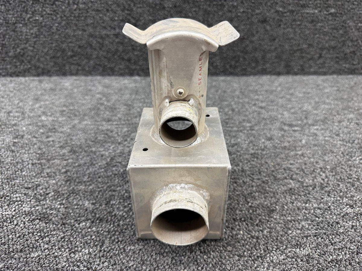 Mooney Aircraft Parts & Accessories 640032-509 Mooney Pilot’s Outlet Assembly (Minus Valve)