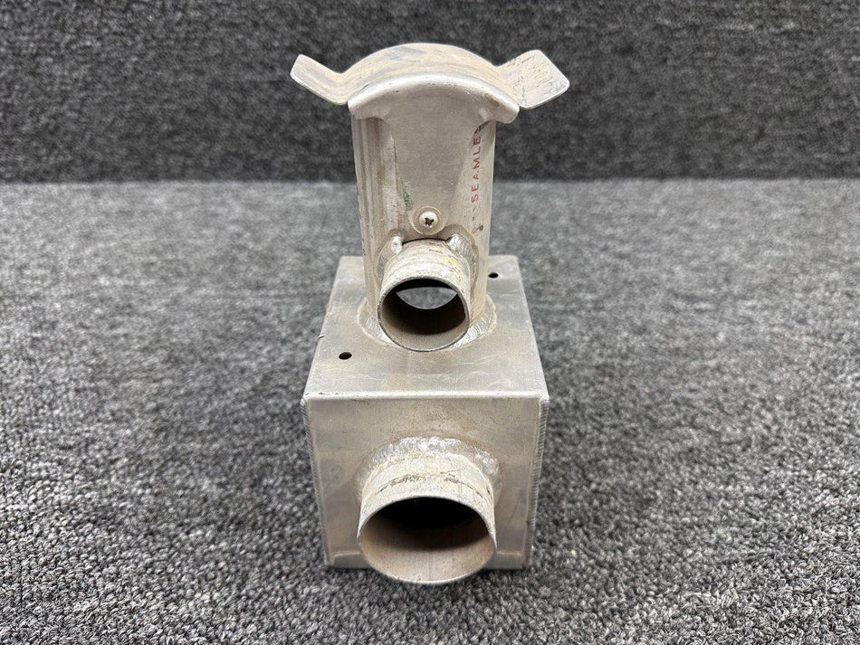 Mooney Aircraft Parts & Accessories 640032-509 Mooney Pilot’s Outlet Assembly (Minus Valve)