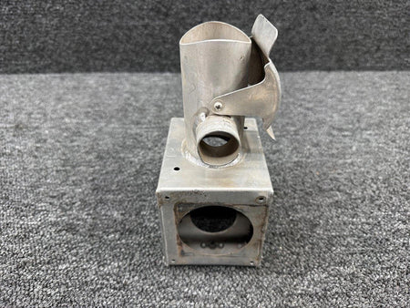 Mooney Aircraft Parts & Accessories 640032-509 Mooney Pilot’s Outlet Assembly (Minus Valve)