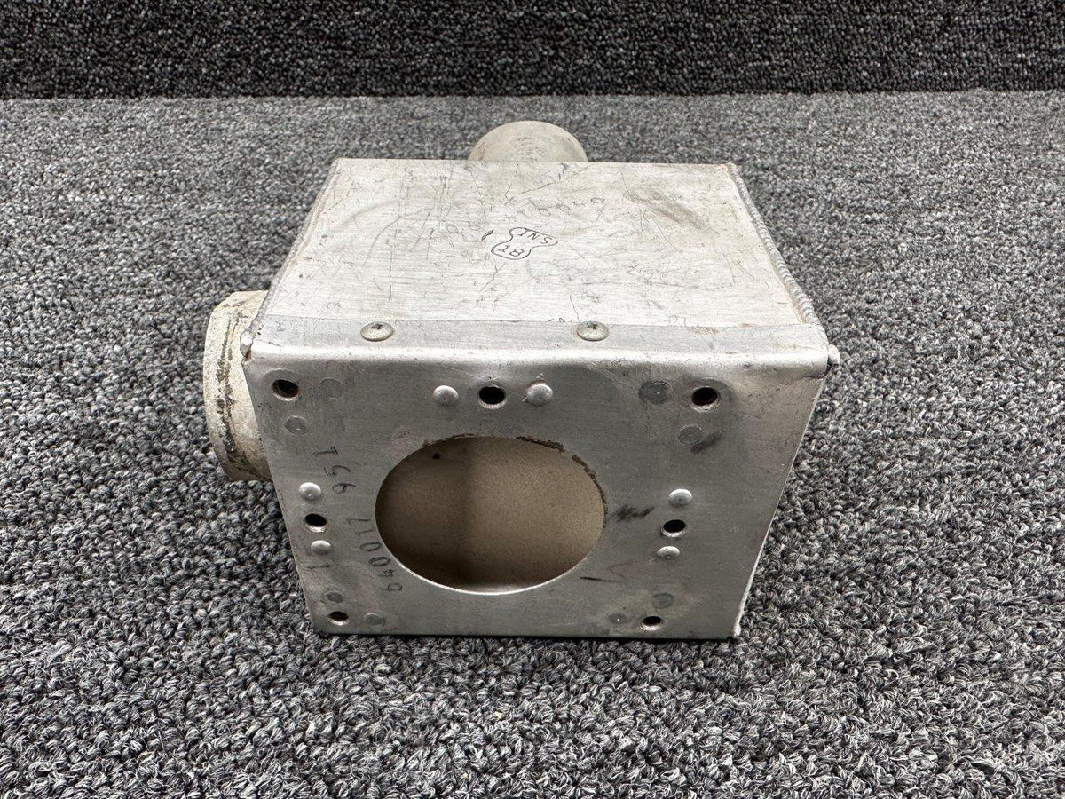 Mooney Aircraft Parts & Accessories 640032-509 Mooney Pilot’s Outlet Assembly (Minus Valve)