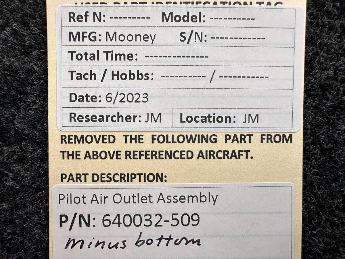 Mooney Aircraft Parts & Accessories 640032-509 Mooney Pilot’s Outlet Assembly (Minus Bottom)