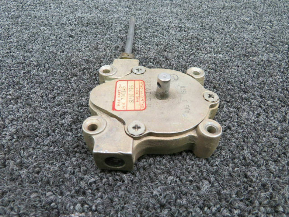 HE7001-5 Beechcraft 58 Janitrol Fuel Selector Control Box Assy LH
