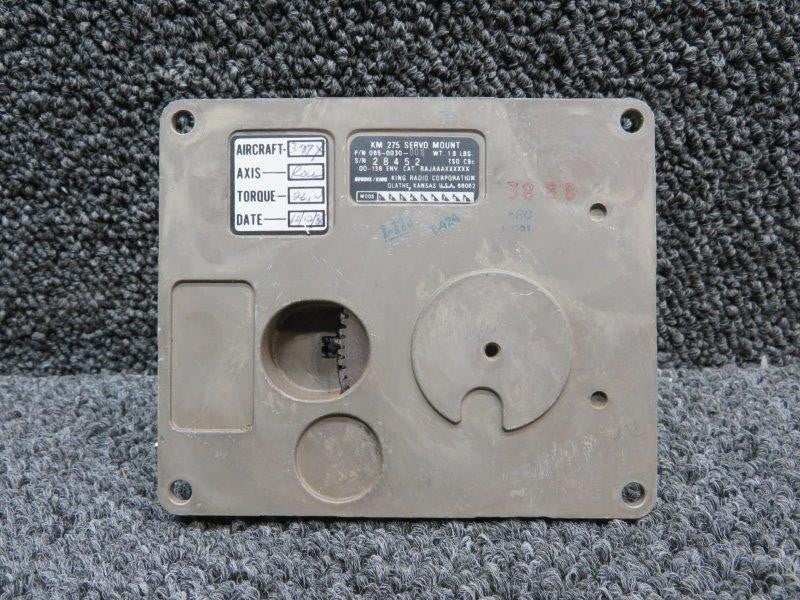 065-0030-00 King Radio KM-275 Servo Mount (Minus Cable)
