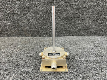 32800-1 (Alt: 635013-1) Airight Inc Fuel Selector Valve with Shaft (Core)
