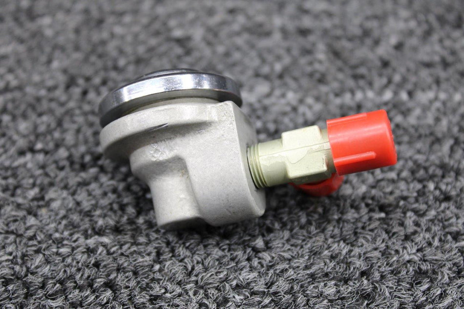 752-583 Piper PA30 Oxygen Outlet