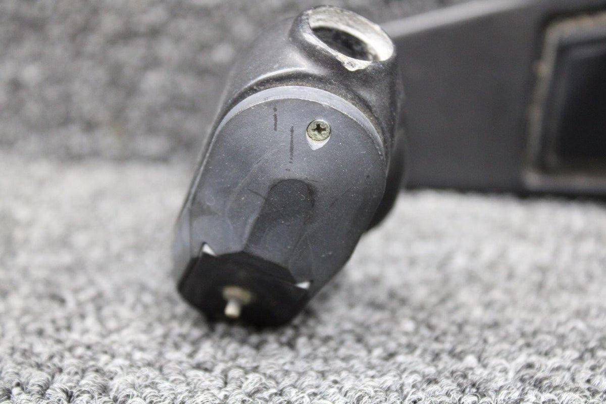 Piper Aircraft Parts 82830-003 (Use: 82830-801) Piper PA46-310P Control Yoke Wheel Assy RH w Switch