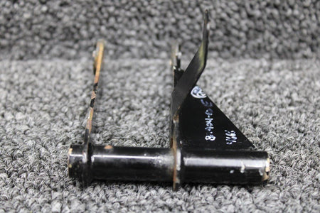 Piper Aircraft Parts 82904-010 Piper PA46-310P Flap Drive Link