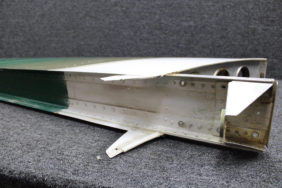 Piper Aircraft Parts 83401-002 Piper PA46-310P Vertical Fin