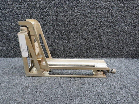 Collins 522-0801-005 Collins 390D-11 Mount Set