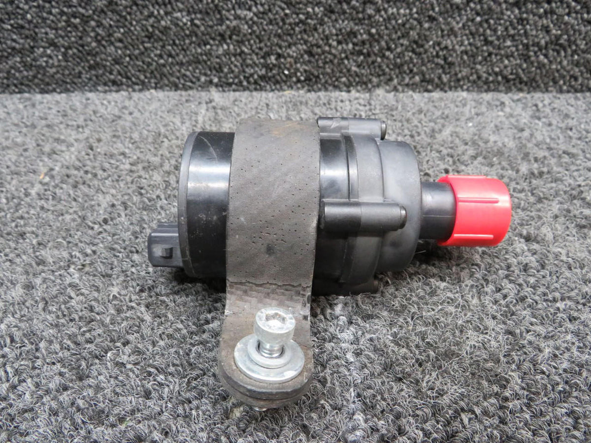 Pierburg 7.02058.00.0 Pierburg Water Pump Assembly (Volts: 12)