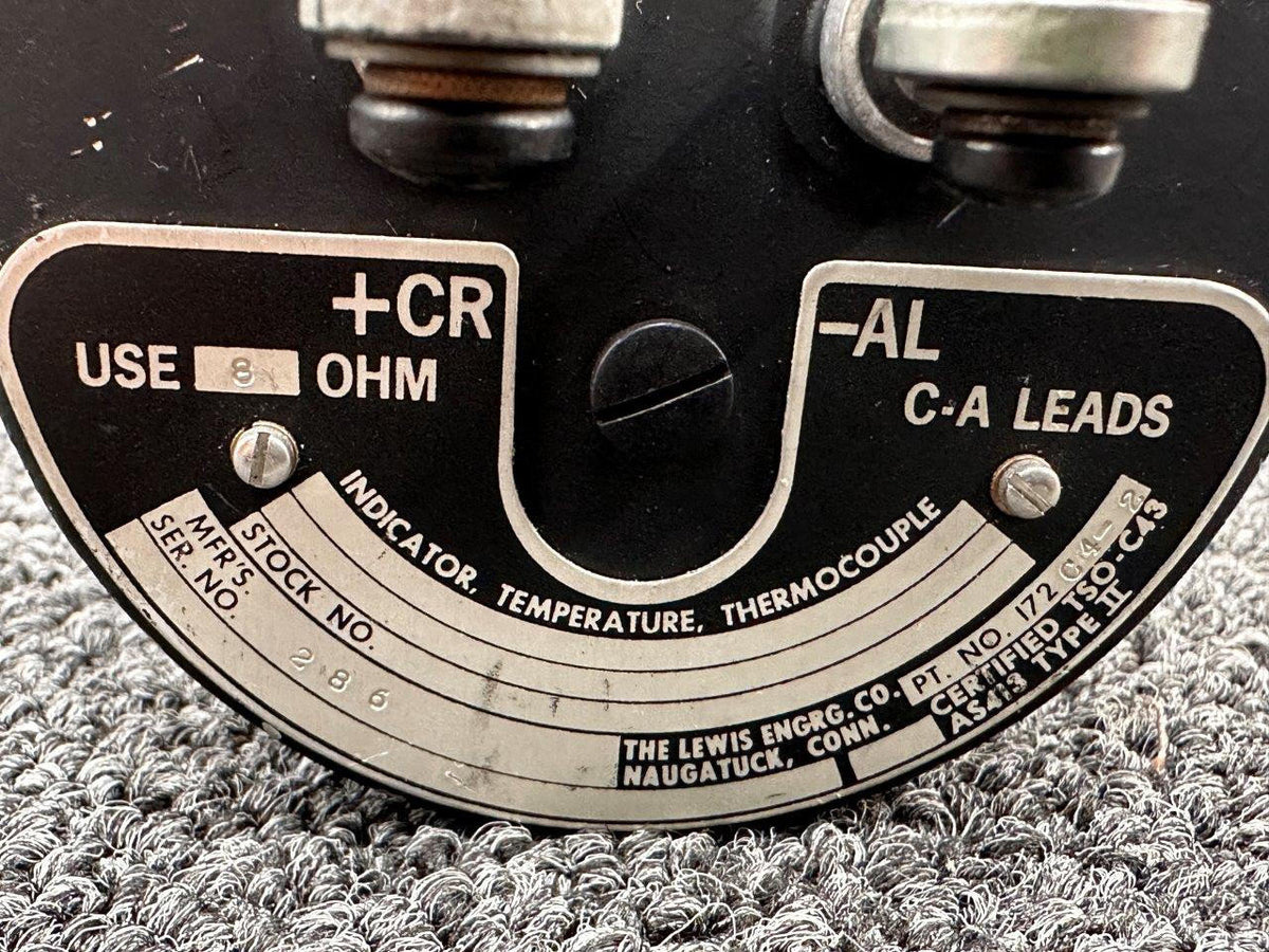 Lewis Engineering 172C4-2 (Alt: PS50159-1-1) Lewis Engineering Temperature Thermocouple Indicator