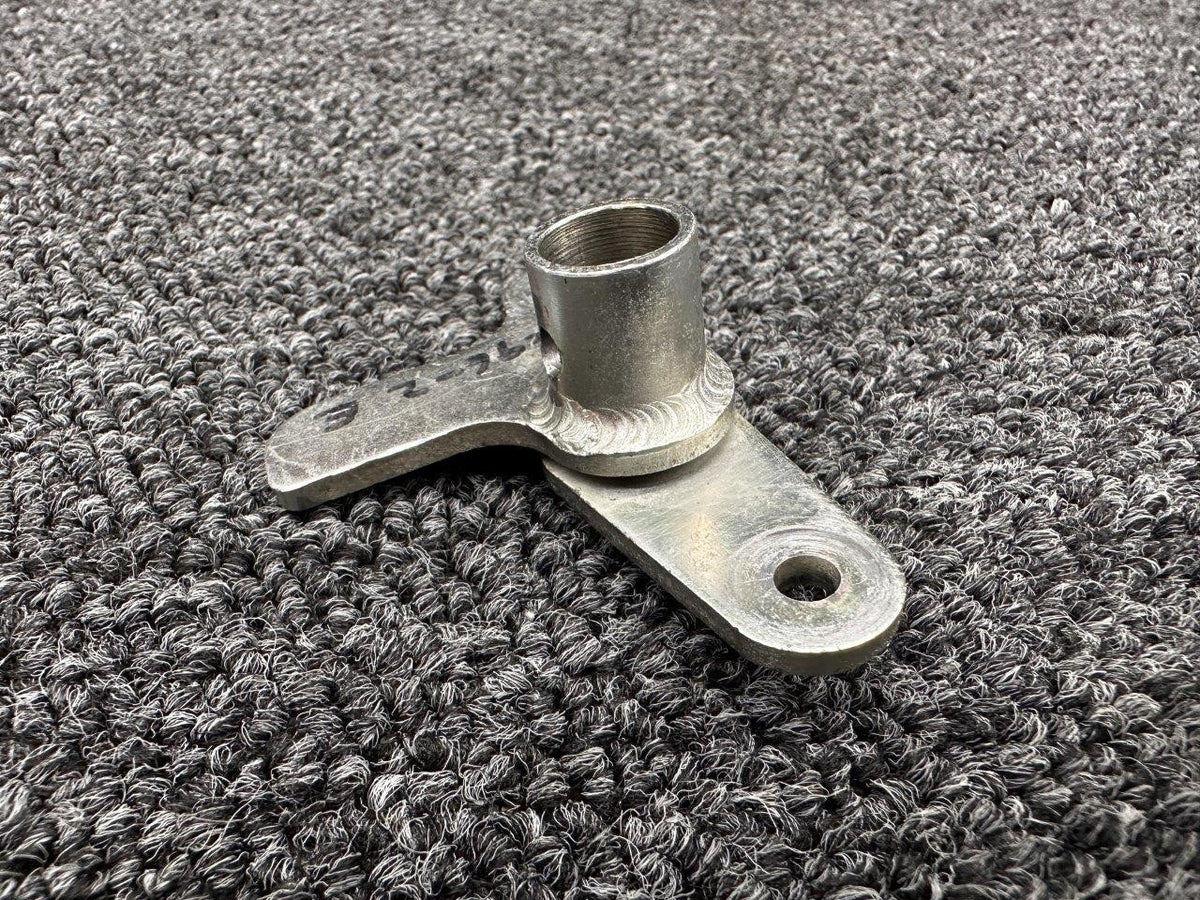 Piper Aircraft Parts 82696-002 Piper PA46-310P Upper Cabin Door Latch Bellcrank