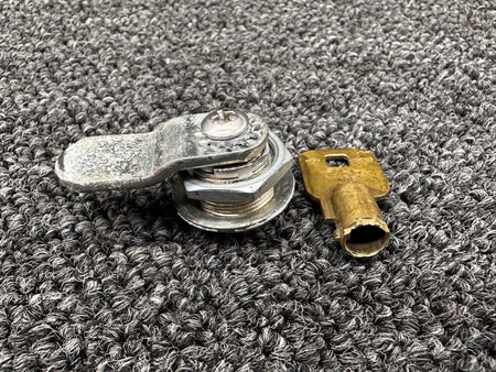 Piper Aircraft Parts 83270-003 (Use: 83270-002) Piper PA46-310P Cabin Door Lock with Key