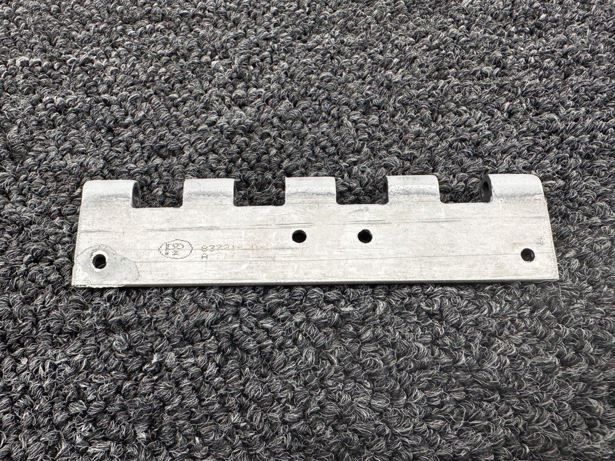 Piper Aircraft Parts 83721-003 Piper PA46-310P Main Gear Door Hinge