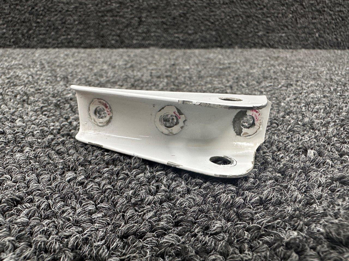Piper Aircraft Parts 83594-002 Piper PA46-310P Bracket Flap Drive Outboard
