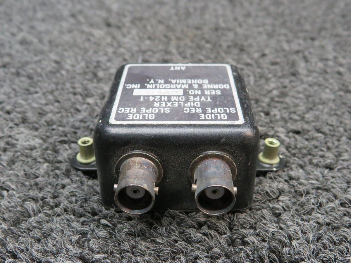 Dorne and Margolin DMH24-1 Dorne and Margolin. Antenna Diplexer