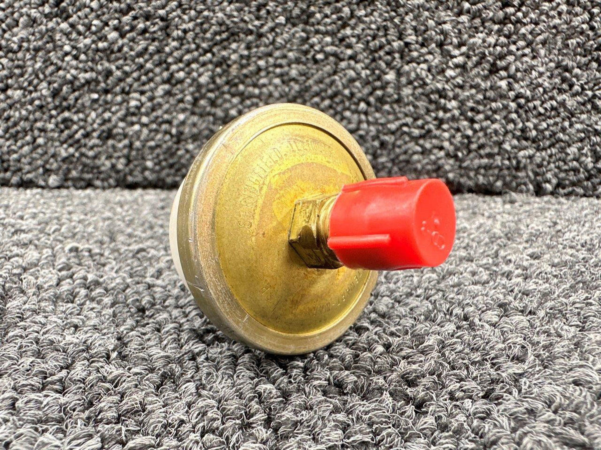 Stewart-Warner 1D1470-10 (Use: 3D3535-10) Stewart Warner Pressure Switch