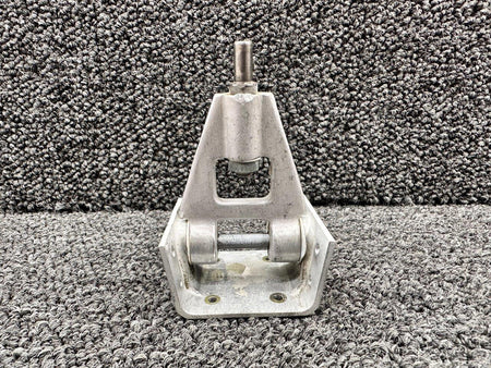 Piper Aircraft Parts 82875-002 (Use: 106709-002) Piper PA46-310P Aileron Drive Fitting