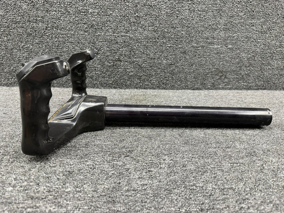 82830-003 Piper PA46-310P Control Wheel RH with Switch (L: 13-1/4”, D: 1.482”)