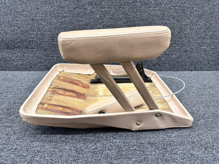 Piper Aircraft Parts 84845-007, 85099-003 Piper PA46-310P Forward Facing Rear Seat Assembly RH