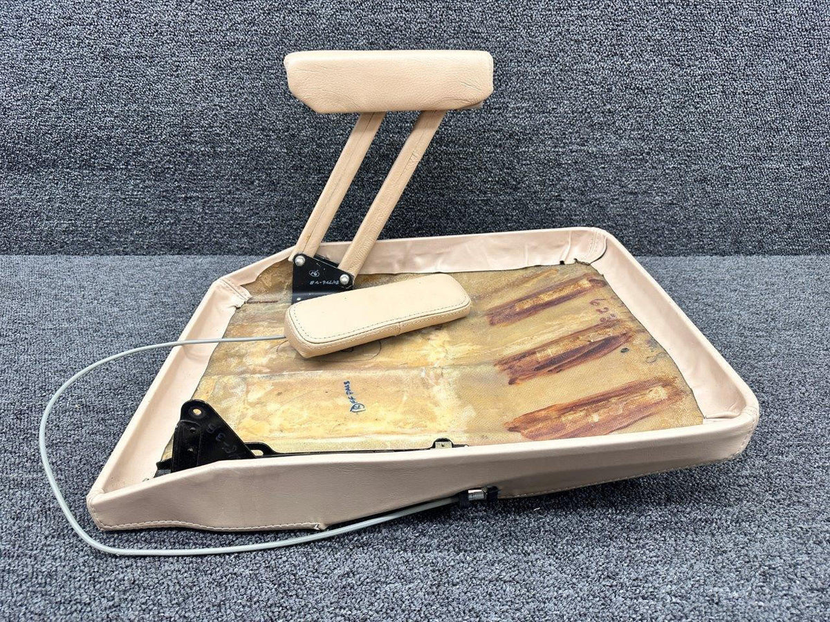 Piper Aircraft Parts 84845-007, 85099-003 Piper PA46-310P Forward Facing Rear Seat Assembly RH