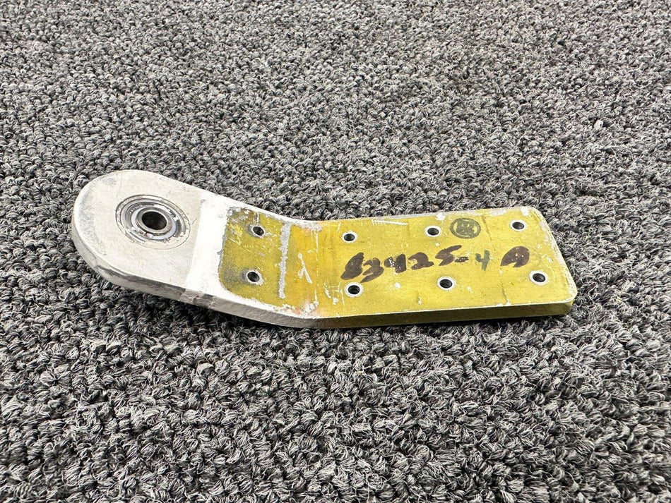 Piper Aircraft Parts 83425-004 Piper PA46-310P Vertical Top Fin Hinge