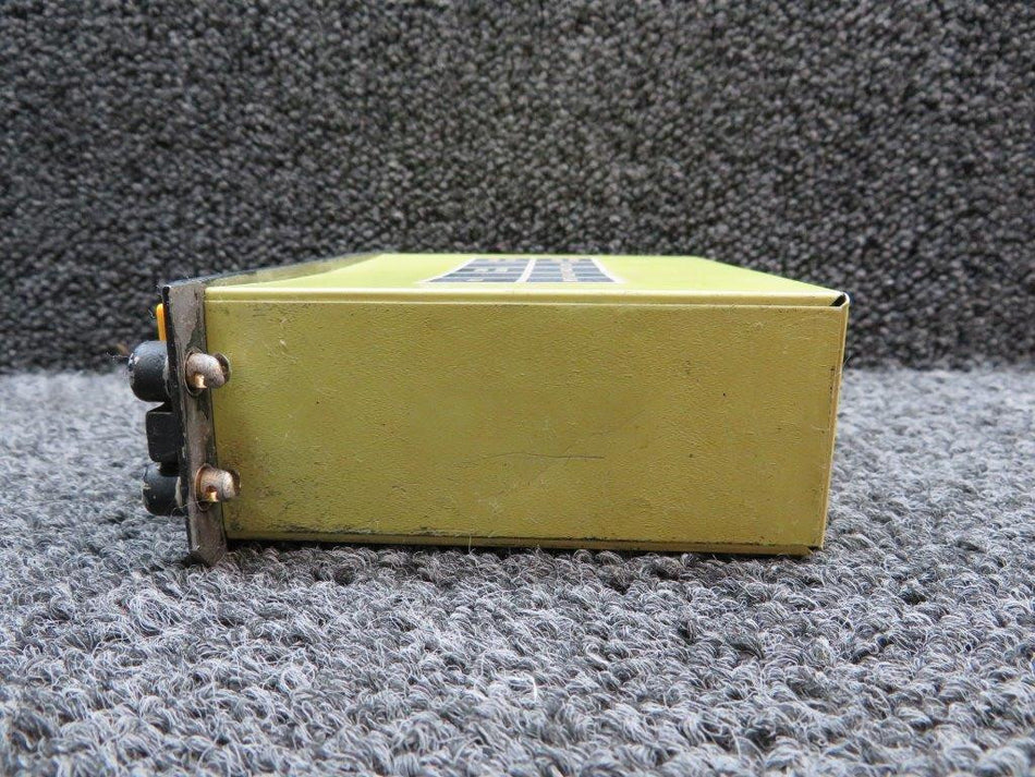 522-3918-002 Collins 914G-1 Radio Control Indicator (Black Face, Damaged, 26V)