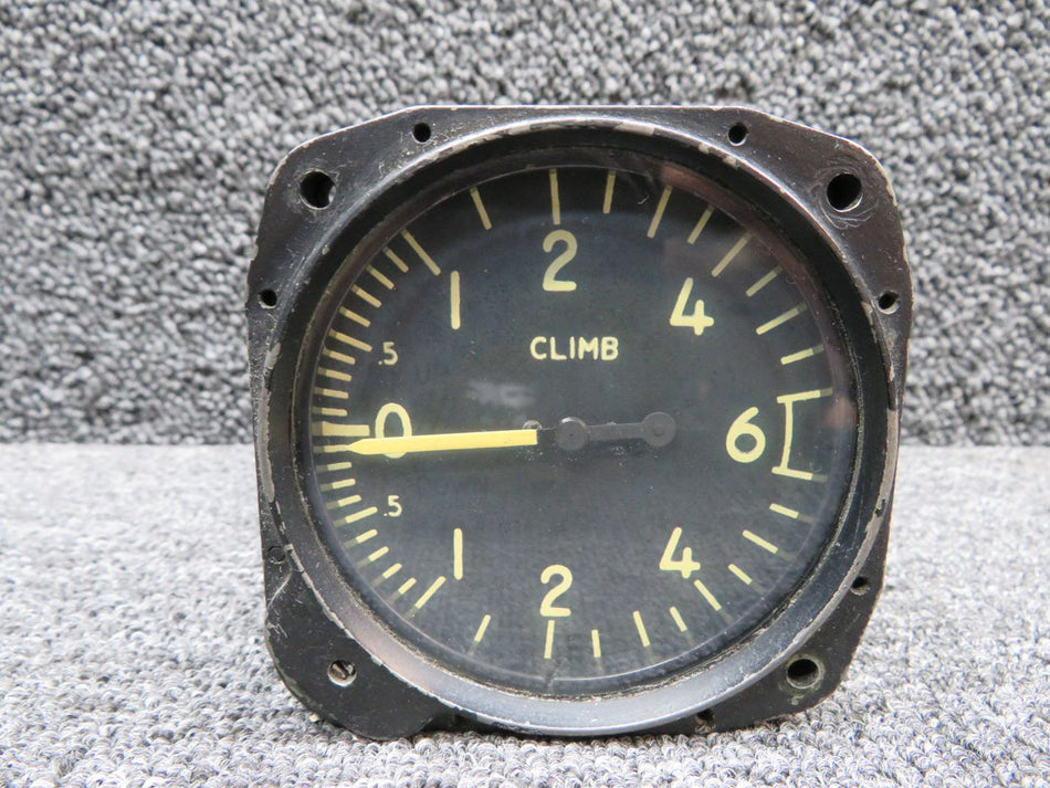 RC-60 (Alt: AN5825T7) Aerosonic Rate of Climb Indicator