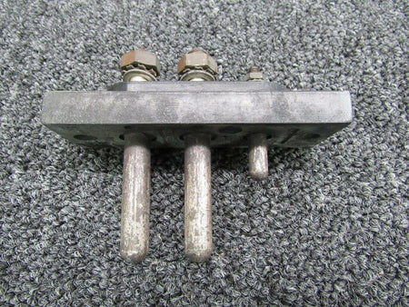 AN2552A3A (Use: MS3506-1) Beech Receptacle External Power (Volts: 28) BAS Part Sales | Airplane Parts