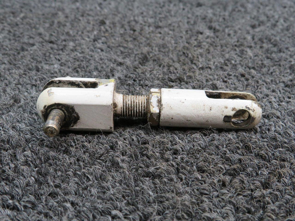 115-810075-1, 115-810075-3 Beechcraft King Air 100 Clevis Bolt & Clevis Barrel