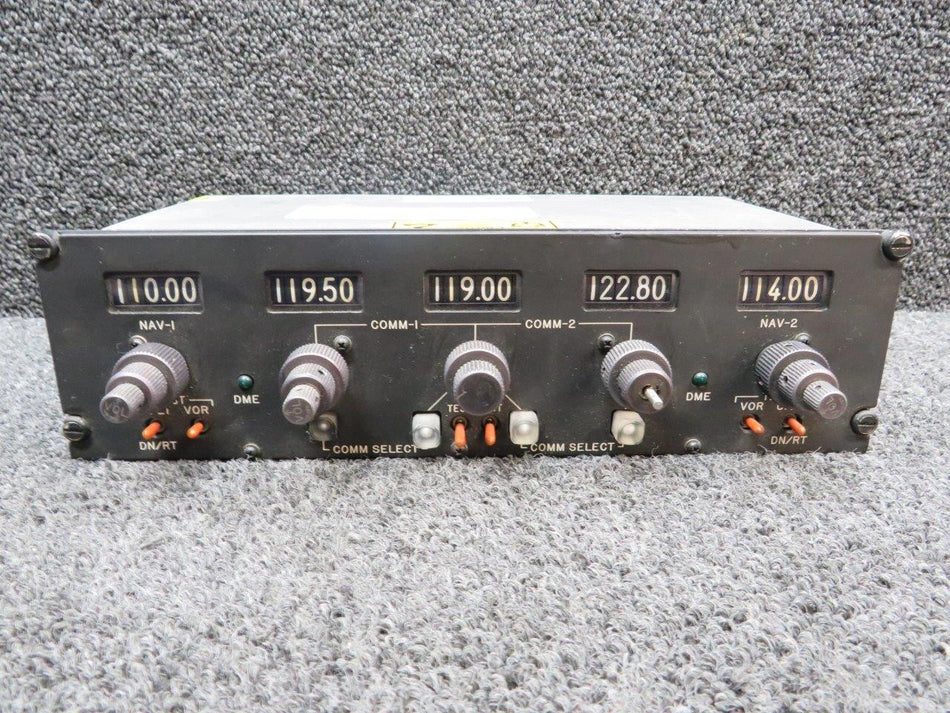 G-3634 Gables COMM-NAV-DME VHF Frequency Selector with Mods (Minus Knob)