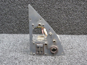 2488334-39 Learjet Pilot Sub Panel w 800496-E Batter Temperature Indicator (28V)