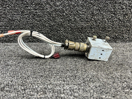 Beechcraft Parts 4E1387-5 (Use: 90-3085-1) Beech Propeller De-Ice Brush Block Assy (2 Blade)