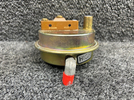 Beechcraft Parts R7B1G12 Beechcraft E-55 Combustion Air Pressure Switch Assembly