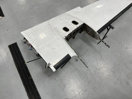 Piper Aircraft Parts 200028-509 Piper Smith Aerostar 601P Wing Structure Assy LH