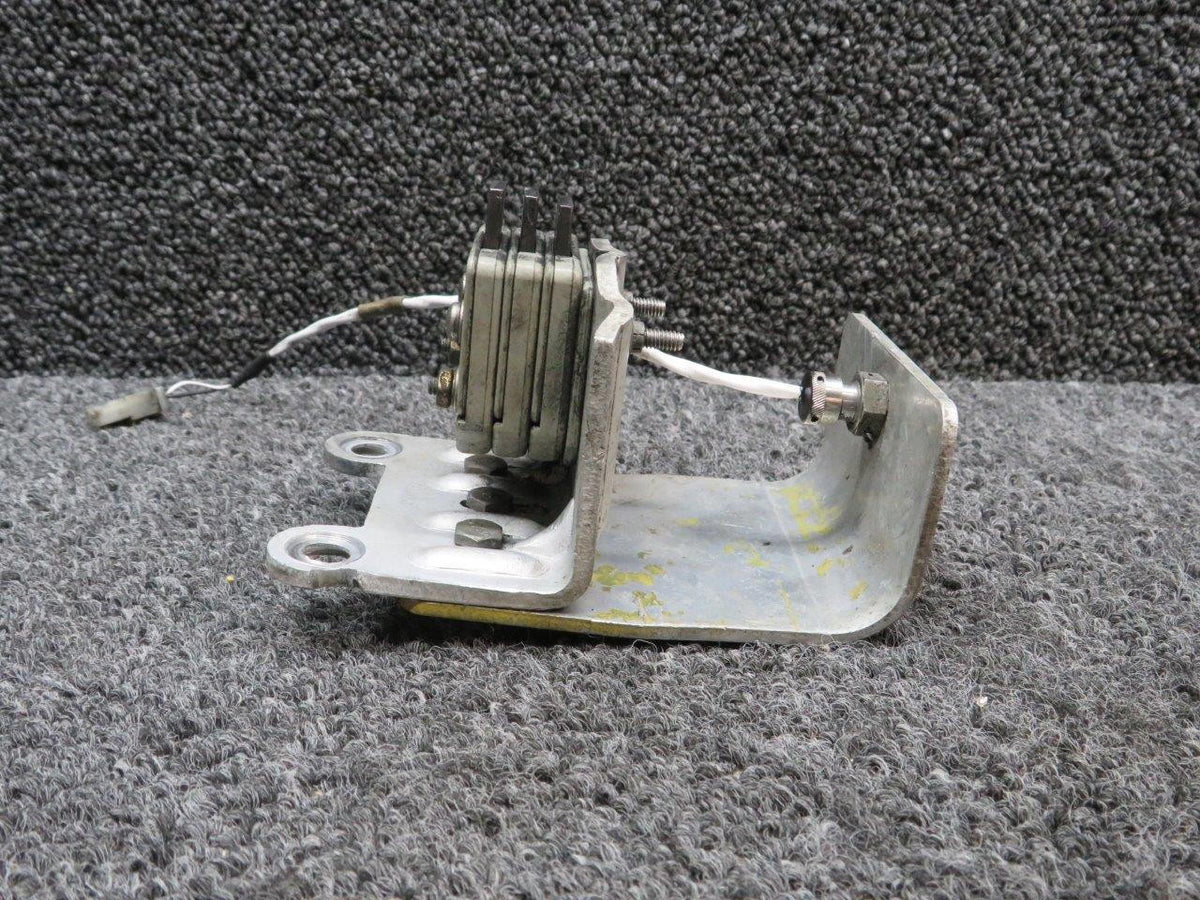 Piper Aircraft Parts 3E2044-1 Piper PA-31T Brush Block Assembly w Mount RH