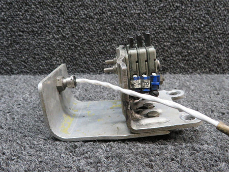 Piper Aircraft Parts 3E2044-1 Piper PA-31T Brush Block Assembly w Mount RH