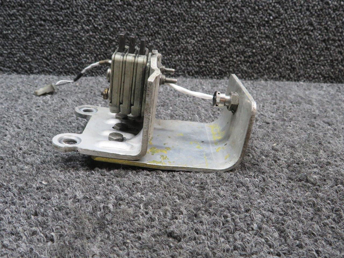 Piper Aircraft Parts 3E2044-1 Piper PA-31T Brush Block Assembly w Mount RH