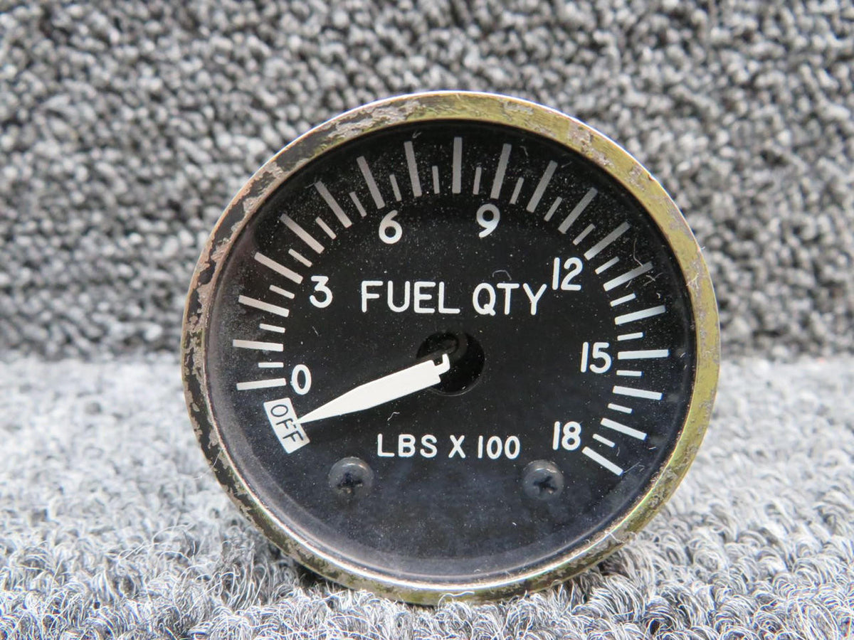 Gull Airborne 267-935-001 (Alt: 9910420-1) Gull Airborne Fuel Quantity Indicator (Volts: 28)