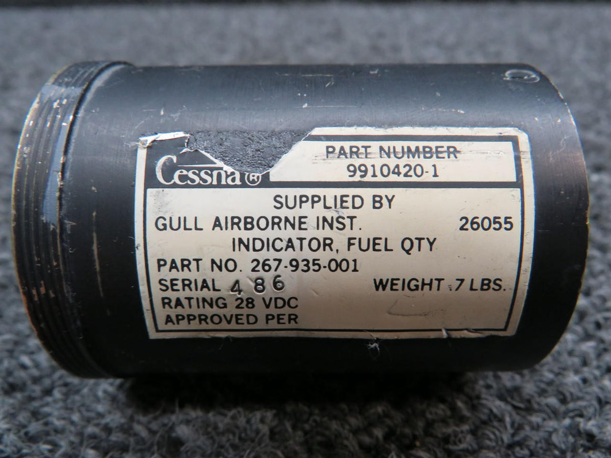 Gull Airborne 267-935-001 (Alt: 9910420-1) Gull Airborne Fuel Quantity Indicator (Volts: 28)